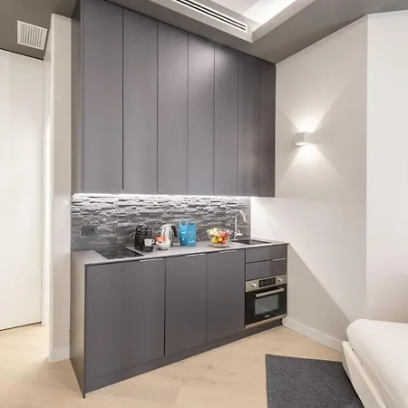 Sweett- Duomo Apartment Milan Exterior photo
