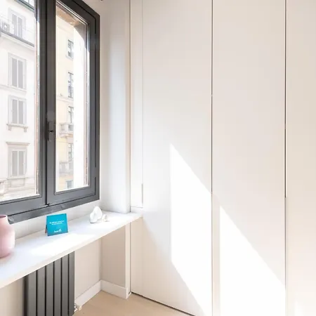 Sweett- Duomo Apartment Milan Exterior photo